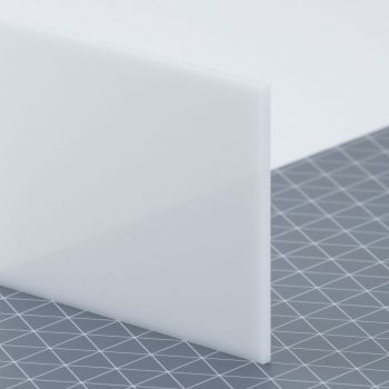 Plexiglas XT White 05070 (молочное) 5 мм (2050х3050 мм)